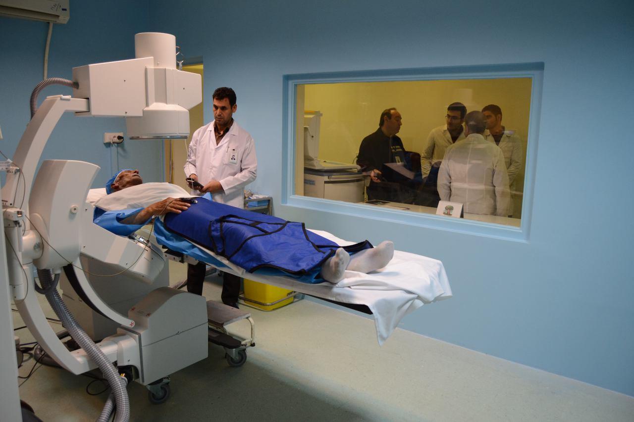 بهره برداری از بخش سنگ شکن مرکز با حضور رئیس دانشگاه