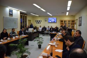 مانور دورمیزی مرکز با حضور جانشین اول فرمانده حادثه و اعضاء حادثه و مسئولین بحران دانشگاه برگزار شد