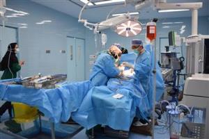 کلیه های بیمار 63 ساله به دو بیمار نیازمند کلیه پیوند زده شد 