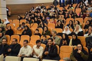 همایش گرامیداشت روز پرستار روز پنجشنبه در محل آمفی تئاتر دانشکده داروسازی 