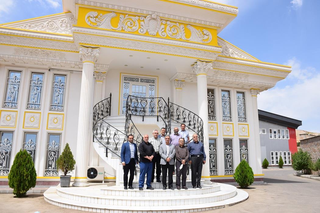 نشست تیم مدیریتی بیمارستان امام رضا(ع) و مدیر فنی دانشگاه علوم پزشکی تبریزبا خیر بزرگوار حاج مصطفی قصاب عبدالهی