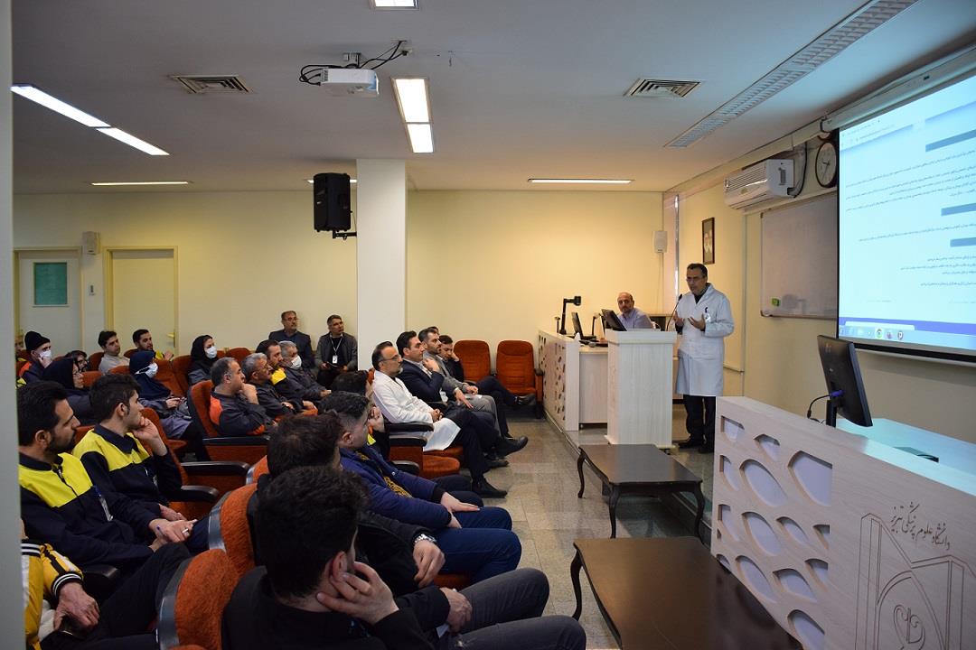  گردهم آیی صمیمانه همکاران واحد خدمات بیمارستان امام رضا(ع)