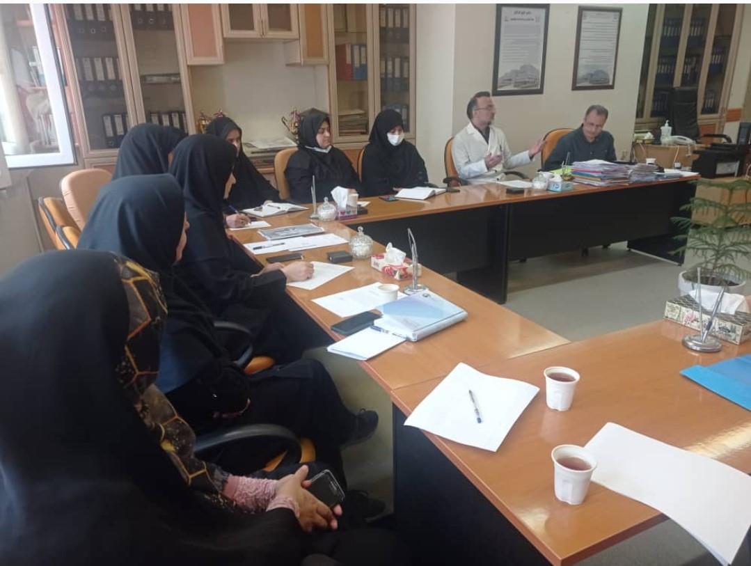 نشست شورای فرهنگی مرکز آموزشی درمانی و تحقیقاتی امام رضا(ع) تبریز با معرفی اهداف وچشم انداز مسائل فرهنگی در روز دوشنبه  1402/3/1 در حوزه ریاست مرکز برگزار گردید.