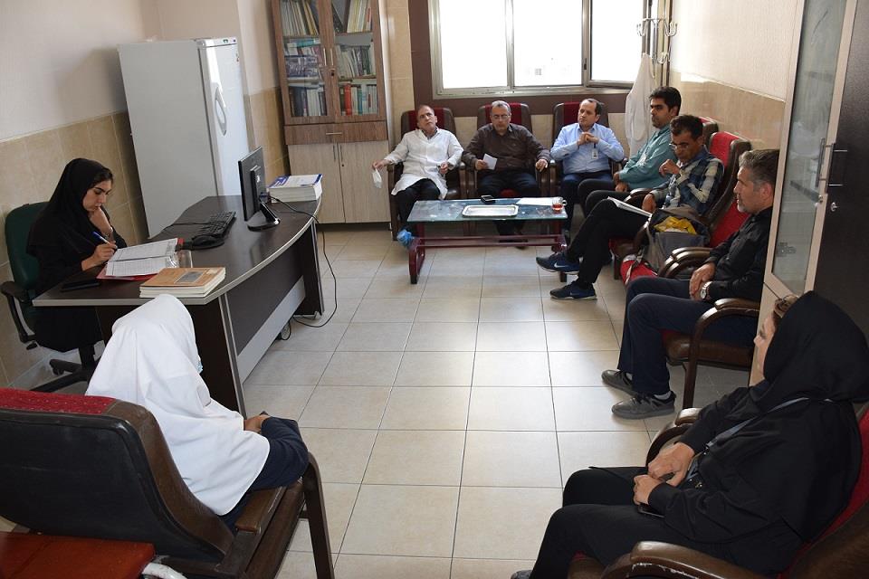 دکتر فیروز طوفان دربازديدهاي مديريتي ايمني بيمار مطرح کرد؛