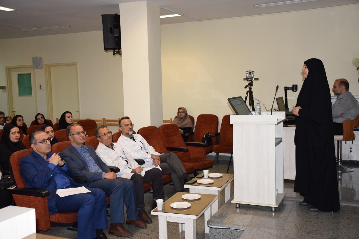 برگزاری بیستمین مورنینگ مدیریتی کارگروه تحقیق و توسعه دانشگاه علوم پزشکی تبریز