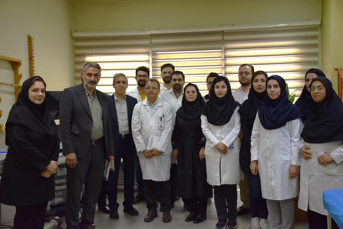 رونمایی ازتجهیزات پزشکی اهدای به بیمارستان امام رضا (ع) به یاد استاد شادروان دکتر مصطفی اسلامیان