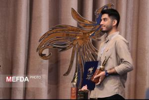 درخشش فرید اکبر پور در دوازدهمین جشنواره فرهنگی هنری سیمرغ