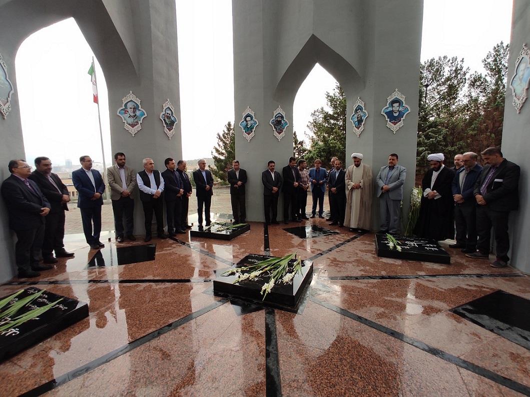 به مناسبت آغاز هفته دفاع مقدس صورت گرفت؛