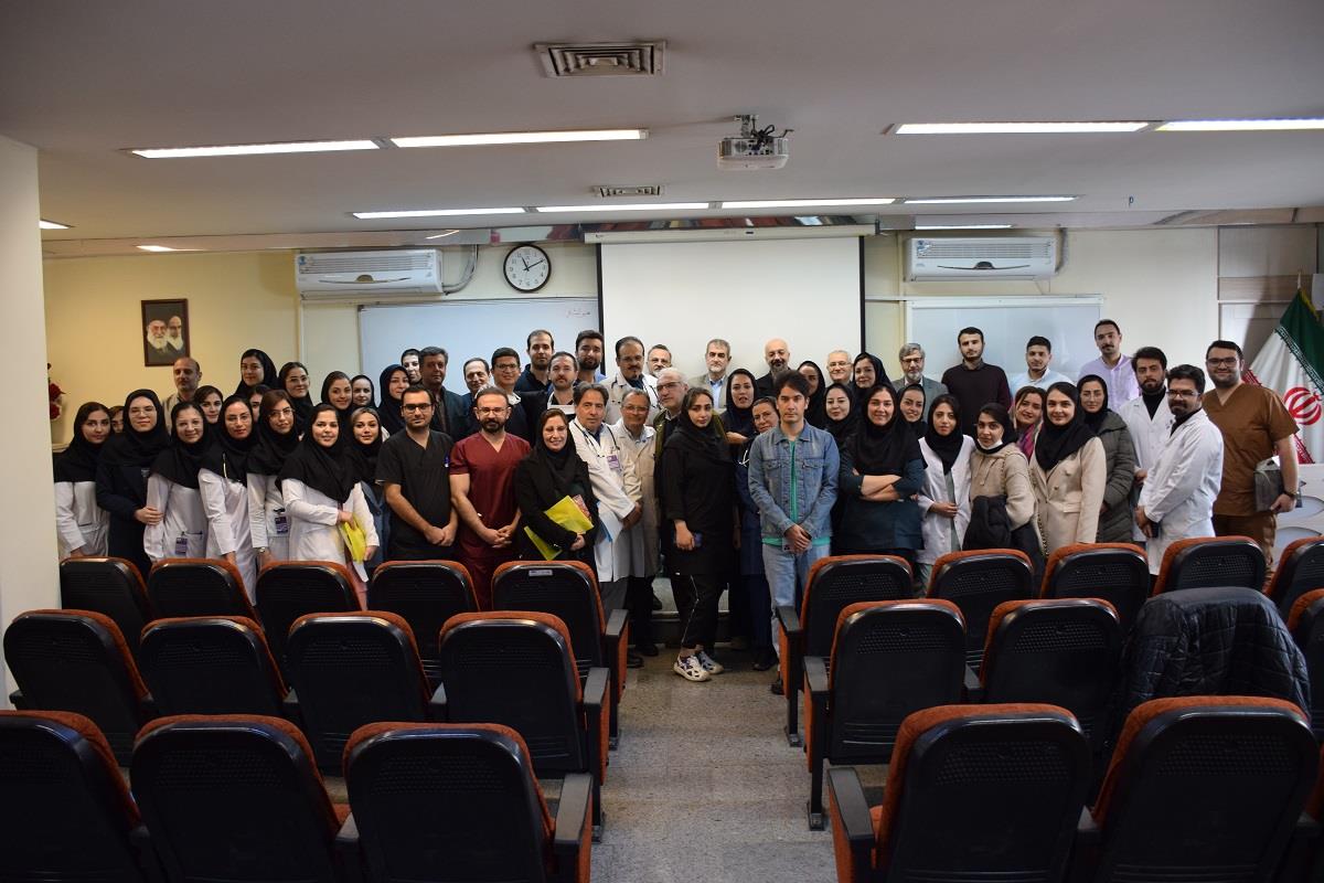 برگزاری مراسم خوش آمد گویی به مناسبت حضور رزیدنت های جدیدالورود در بیمارستان امام رضا(ع)