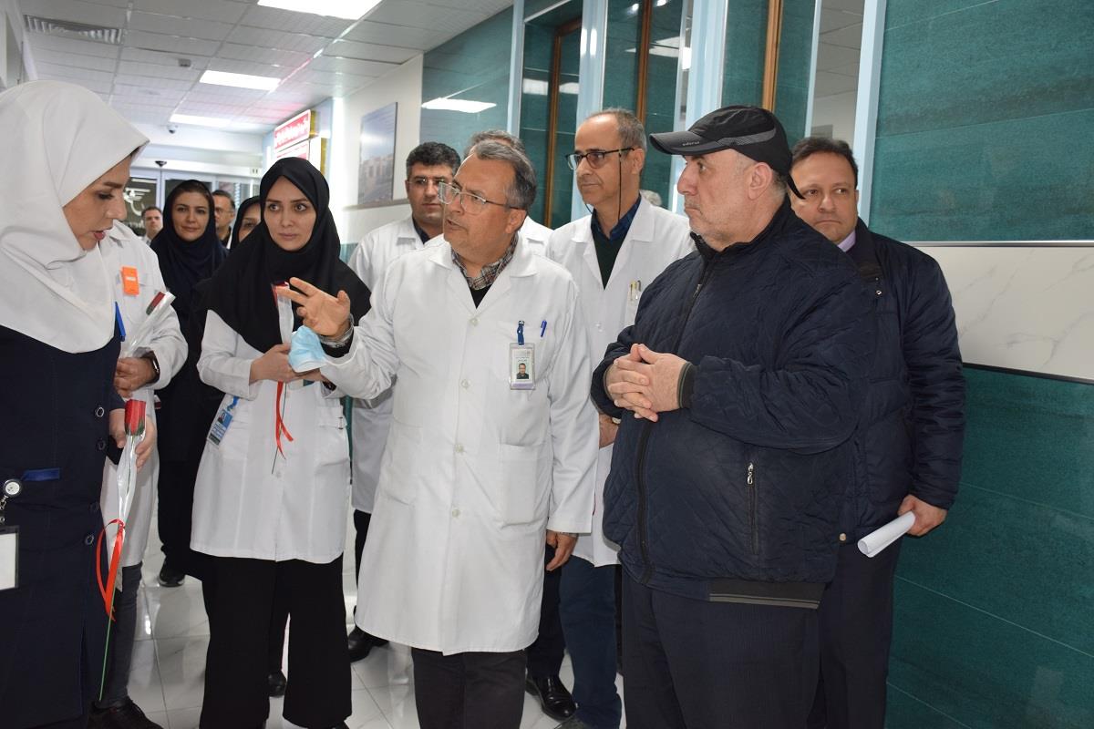 تقدیر از کادر مرکز بیماران سرطانی در ششمین روز از هفته ملی مبارزه با سرطان