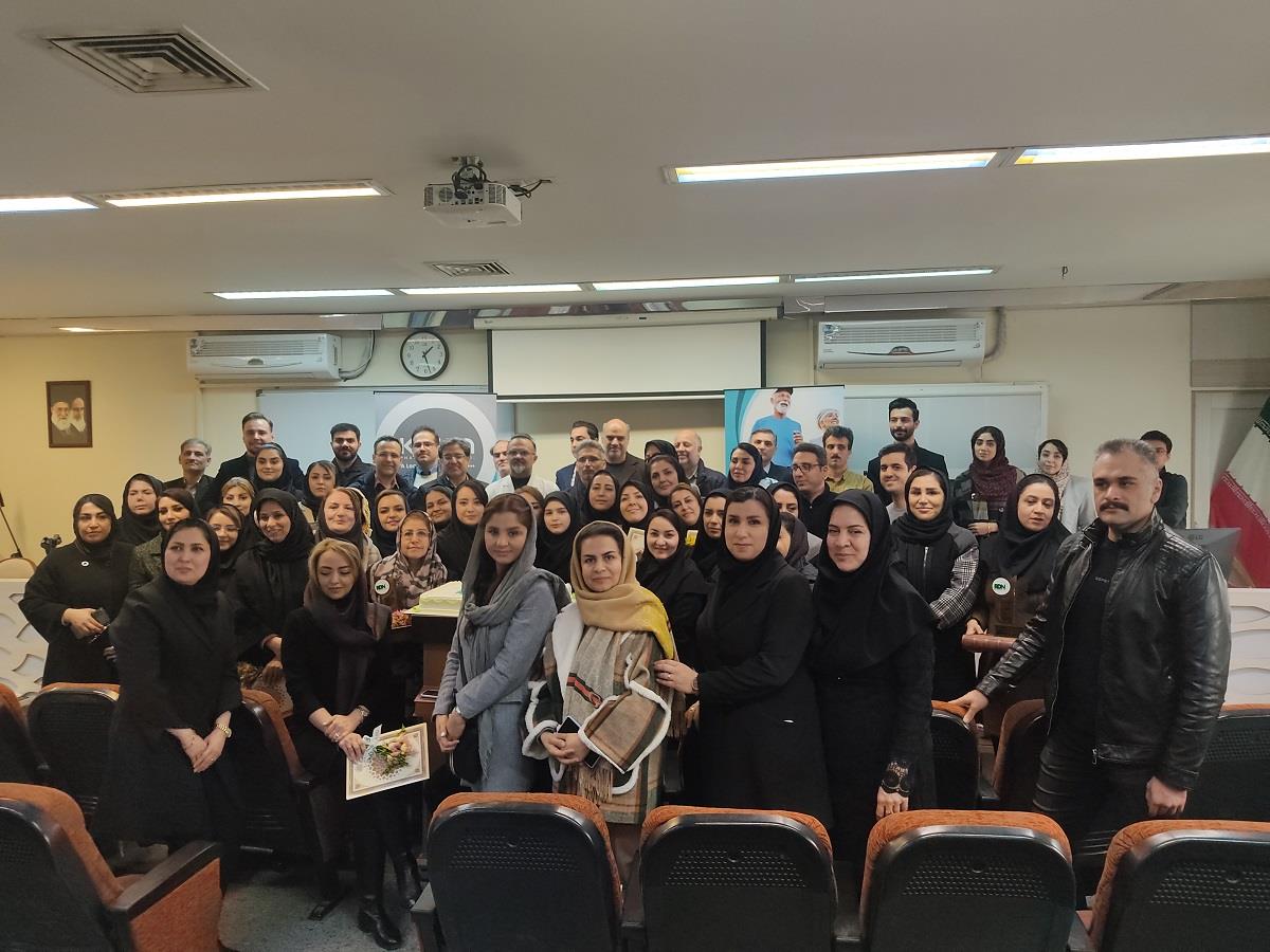 مراسم تقدیر از کارشناسان تغذیه به مناسبت روز جهانی رژیم درمانگر