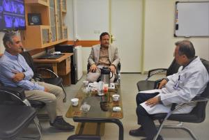 نشست معاون درمان دانشگاه علوم پزشکی تبریز با مسئولین مرکز امام رضا(ع)