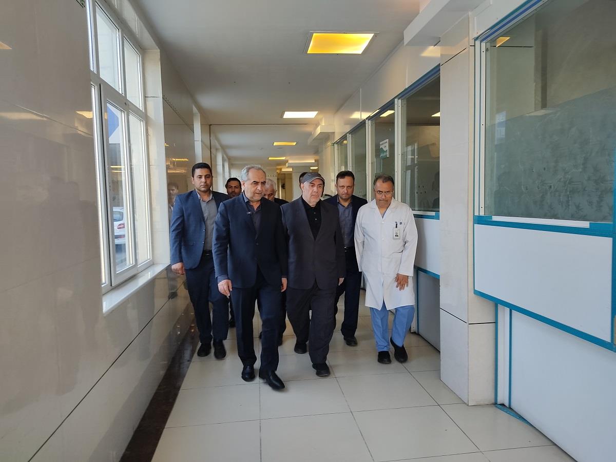 تقدیر از کادر درمان و عیادت و دلجویی استاندار آذربایجان شرقی از مجروحین حمله رژیم صهیونیستی