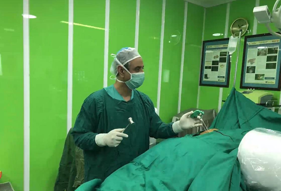 دکتر داود آقامحمدی و بخش درد و طب تسکینی بیمارستان امام رضا(ع) تبریز