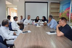 نشست  با اساتید بخش خون