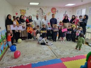 دنیا با لبخند کودکان زیباتر است (16 مهر روز ملی کودک مبارک باد)