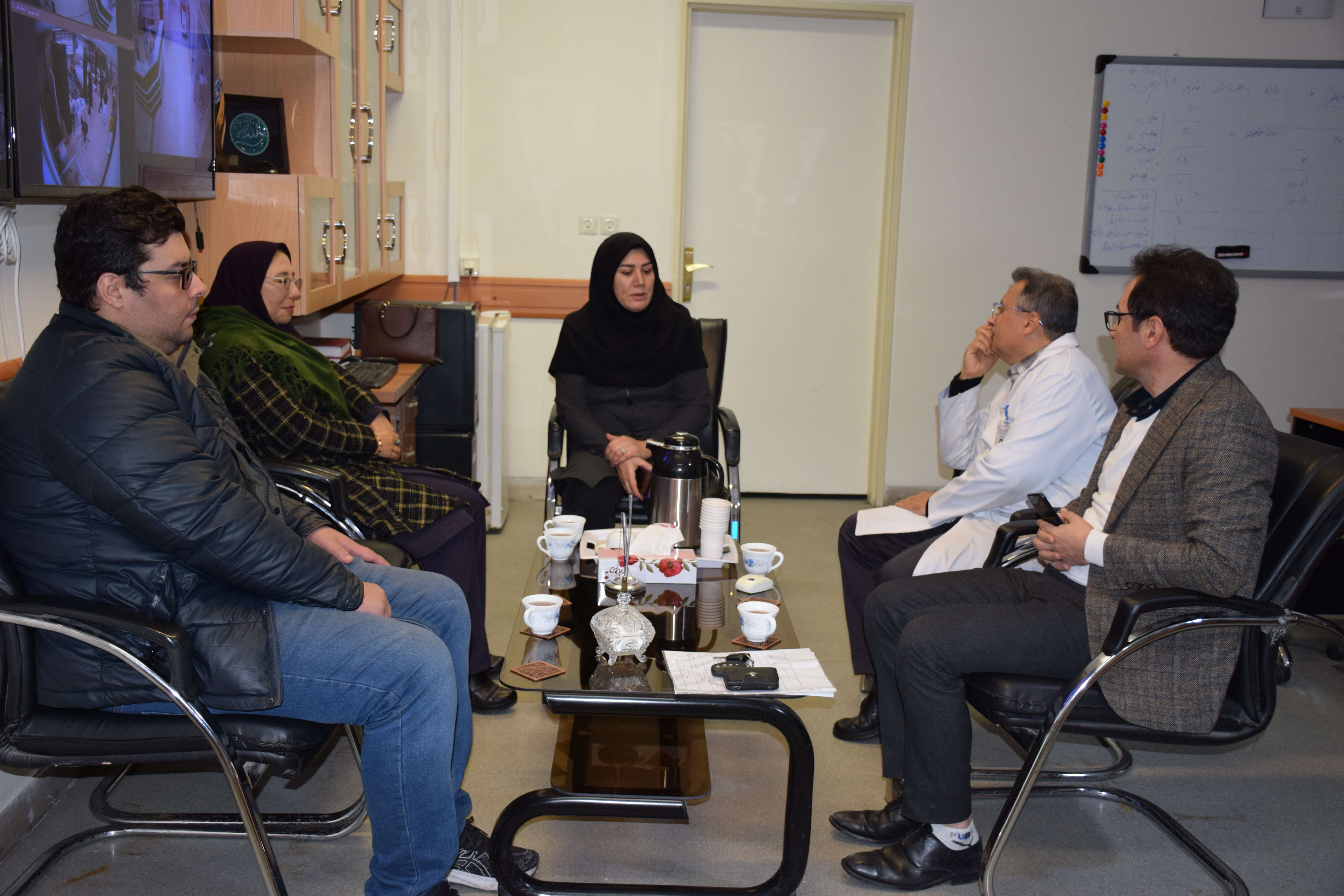 بررسی فرآیندهای ارائه خدمت در مرکز امام رضا(ع) ؛