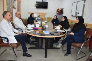 حضور مدیر خدمات پرستاری دانشگاه و بررسی نیاز ها و کمبود کادر درمانی مرکز امام رضا(ع) ؛