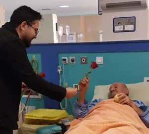 تبریک روز پدر به بیماران دیالیزی توسط همتایاران سلامت روان دانشگاه علوم پزشکی