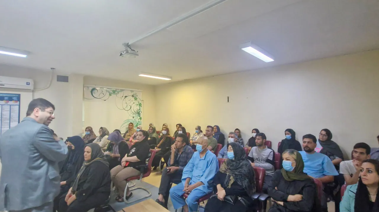 برگزاری کلاس آموزشی “تاب‌آوری، خودمراقبتی و سلامت روان مبتنی بر دانش” 