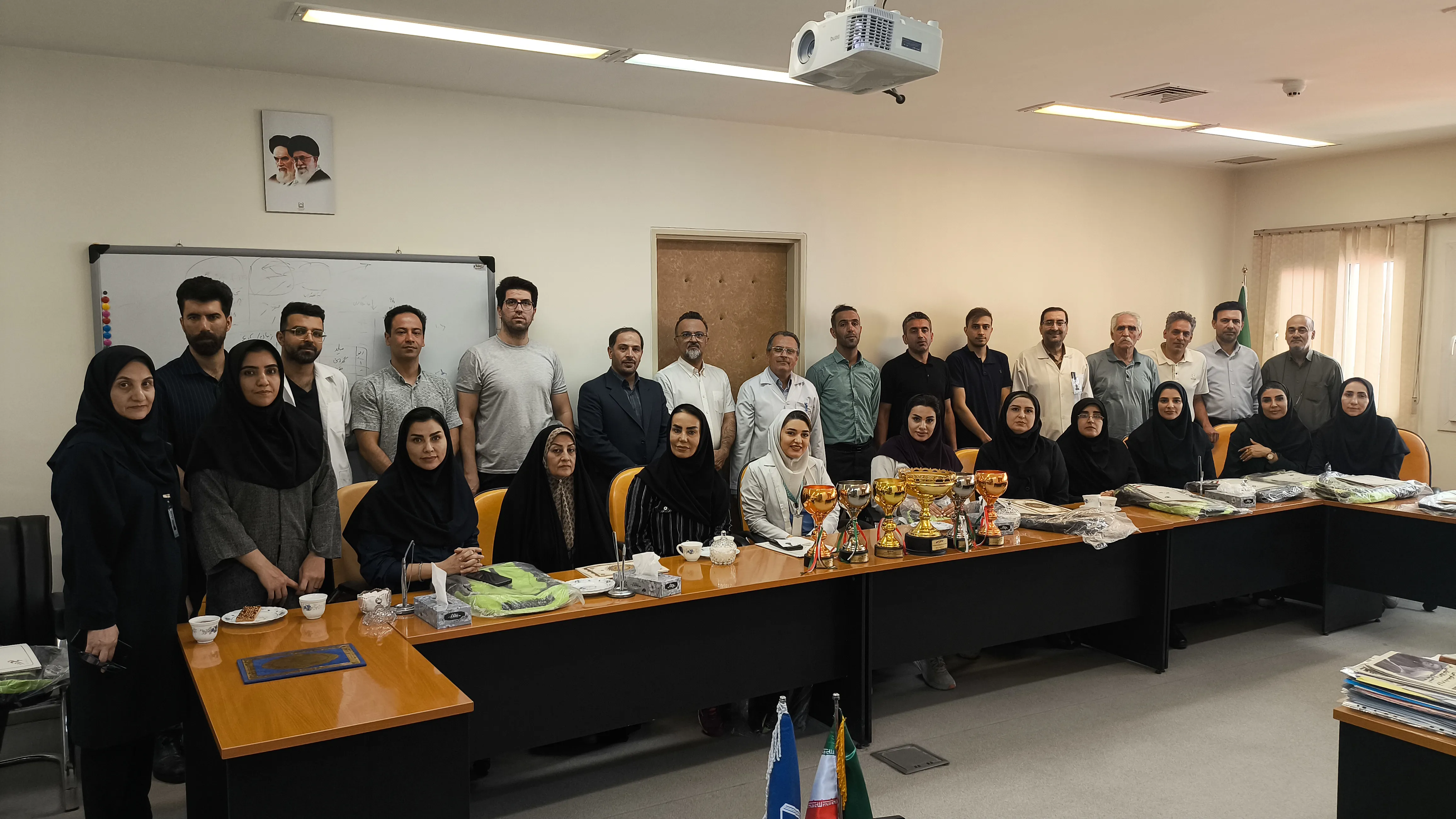 تجلیل از مدال‌آوران مرکز آموزشی درمانی امام رضا (ع) در جشنواره ورزشی «جام فجر» دانشگاه علوم پزشکی تبریز
