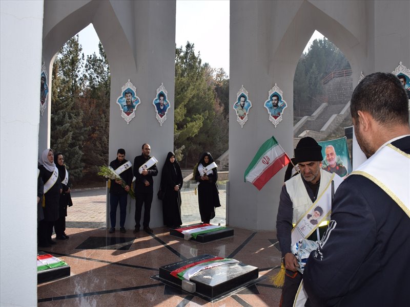 یادمان شهدای گمنام دانشگاه