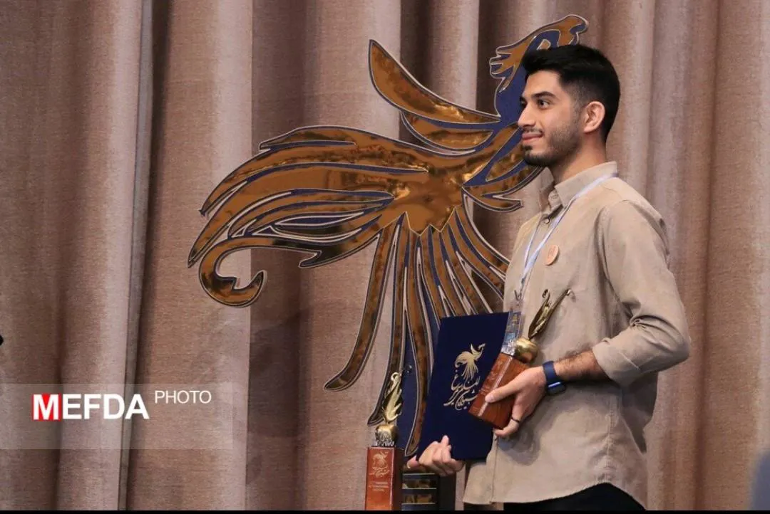 درخشش فرید اکبر پور در دوازدهمین جشنواره فرهنگی هنری سیمرغ