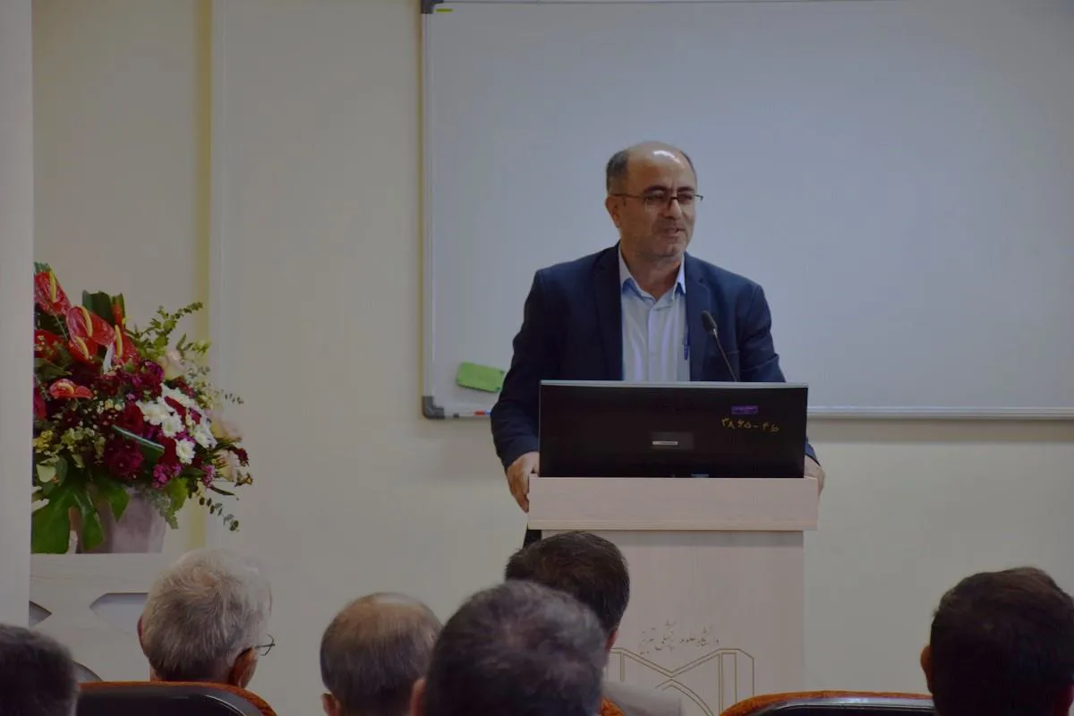 دکتر پرویز شهابی در حاشیه رو نمایی از محصول تخت ICU عنوان کرد ؛