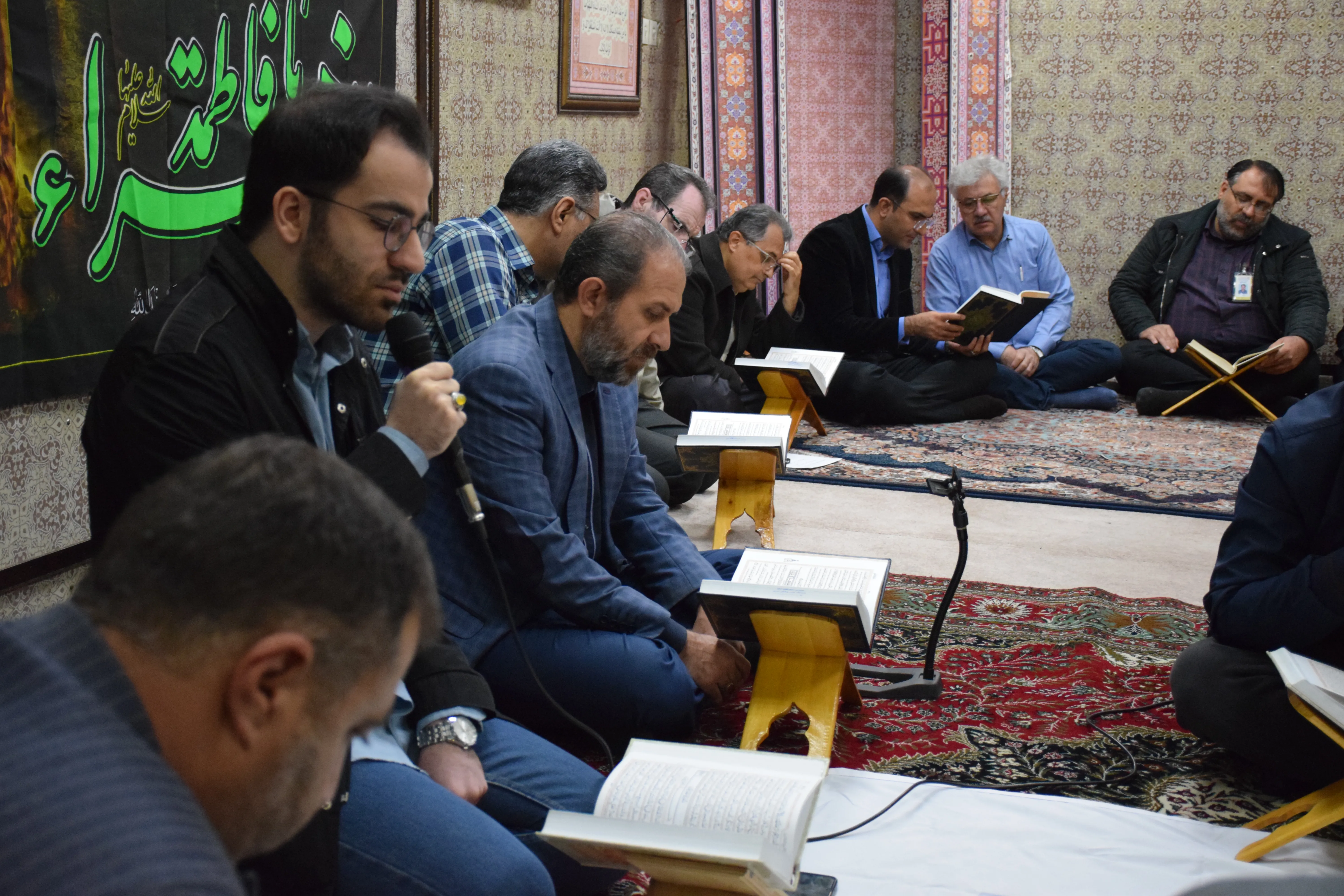 به مناسبت ایام فاطمیه و هفته قرآن و عترت (ع) برگزار شد؛